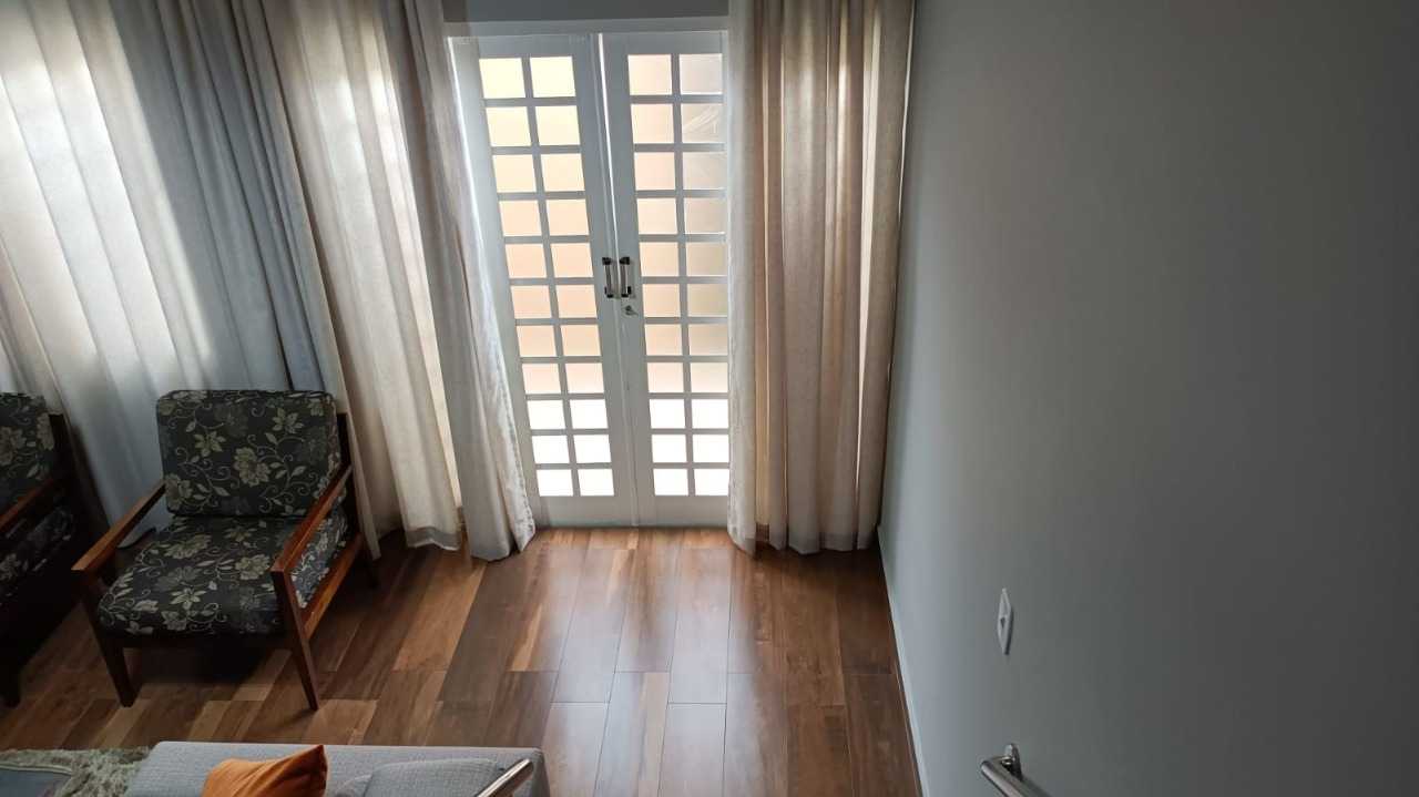 Casa de Condomínio à venda com 3 quartos, 120m² - Foto 4