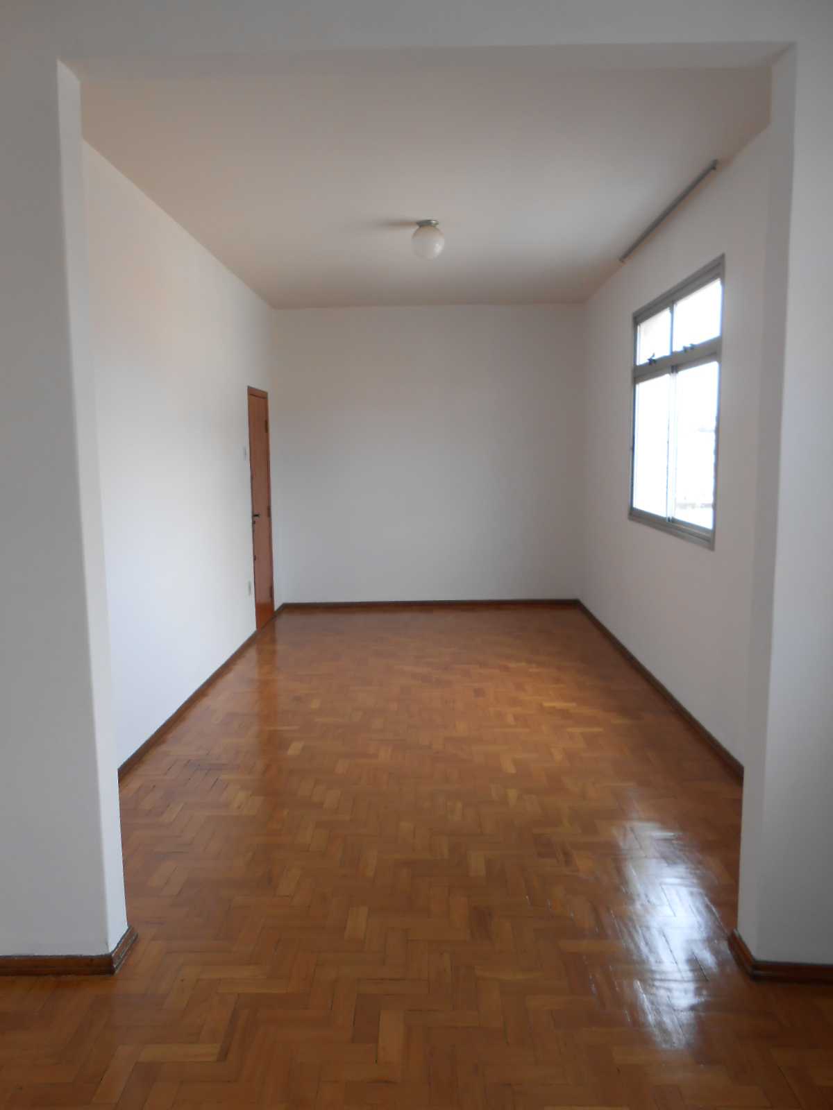 Apartamento à venda com 3 quartos, 102m² - Foto 17