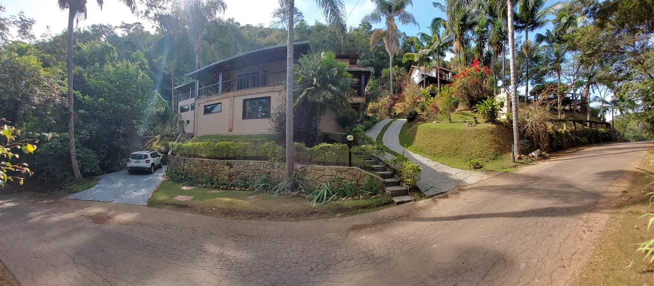 Casa de Condomínio à venda com 5 quartos, 385m² - Foto 3