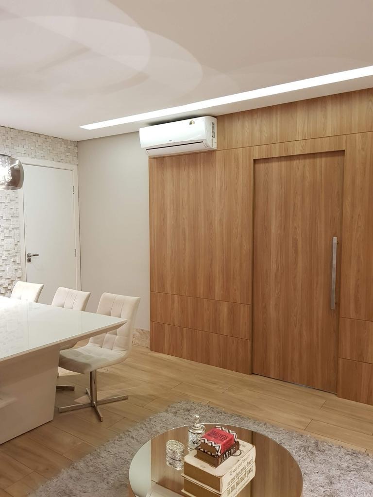 Apartamento à venda com 3 quartos, 166m² - Foto 2