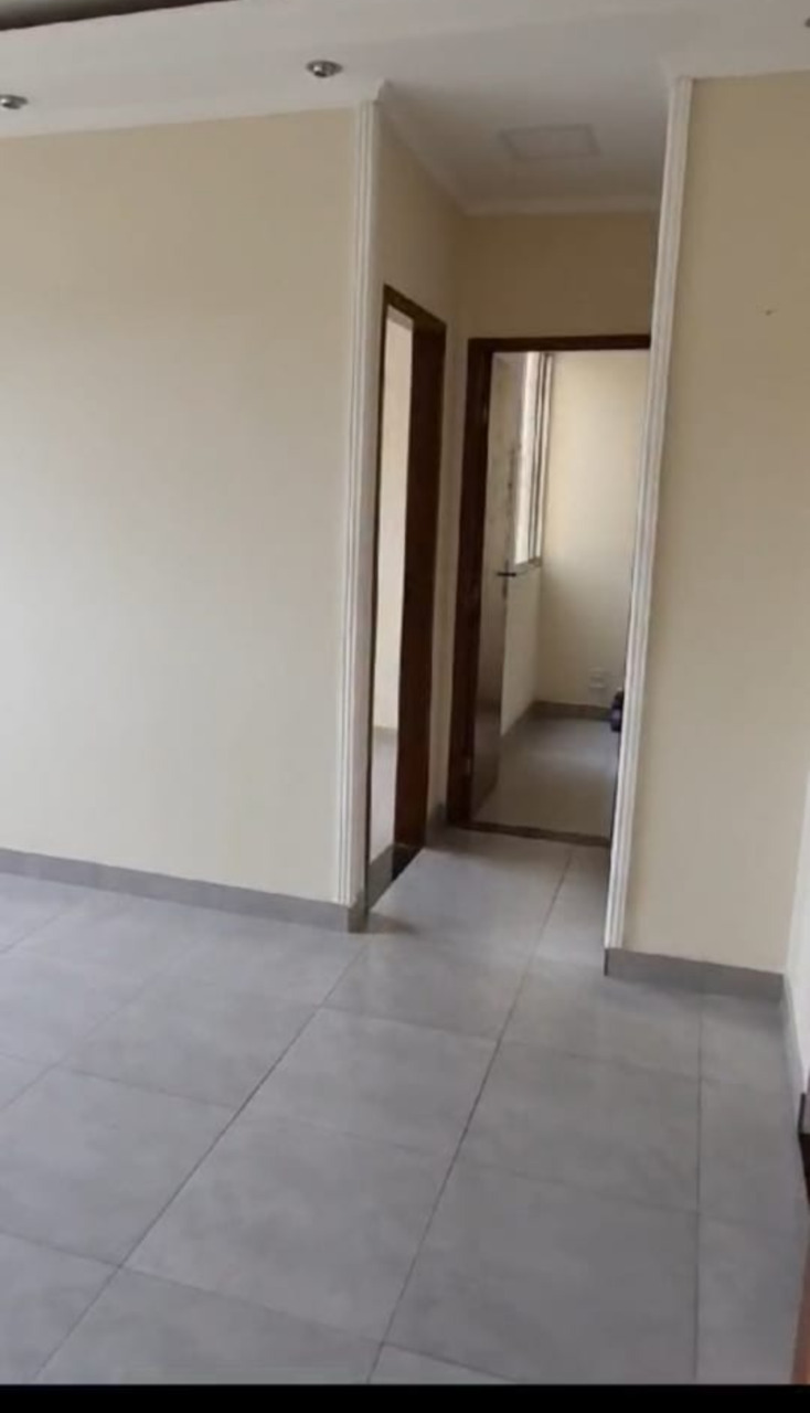 Apartamento à venda com 2 quartos, 50m² - Foto 3