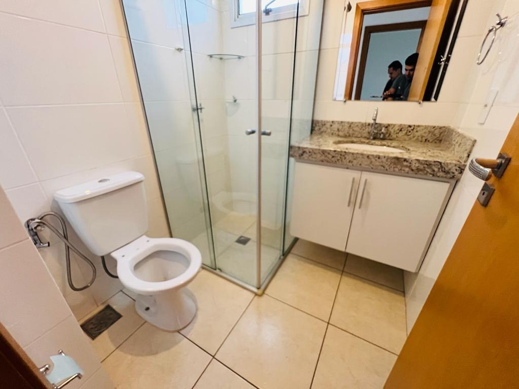 Apartamento à venda com 2 quartos, 75m² - Foto 11