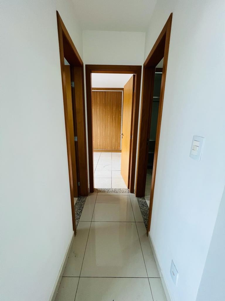 Apartamento à venda com 2 quartos, 75m² - Foto 5