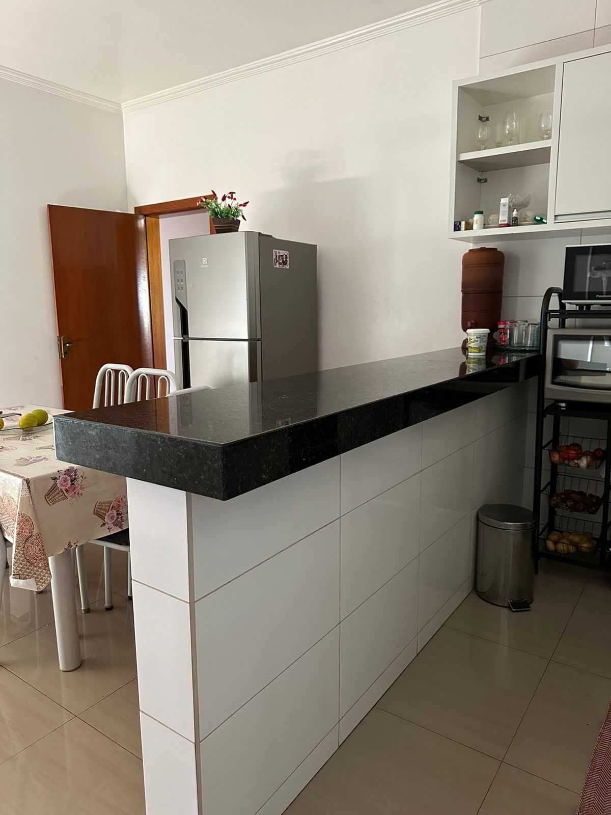 Casa à venda com 3 quartos, 250m² - Foto 10