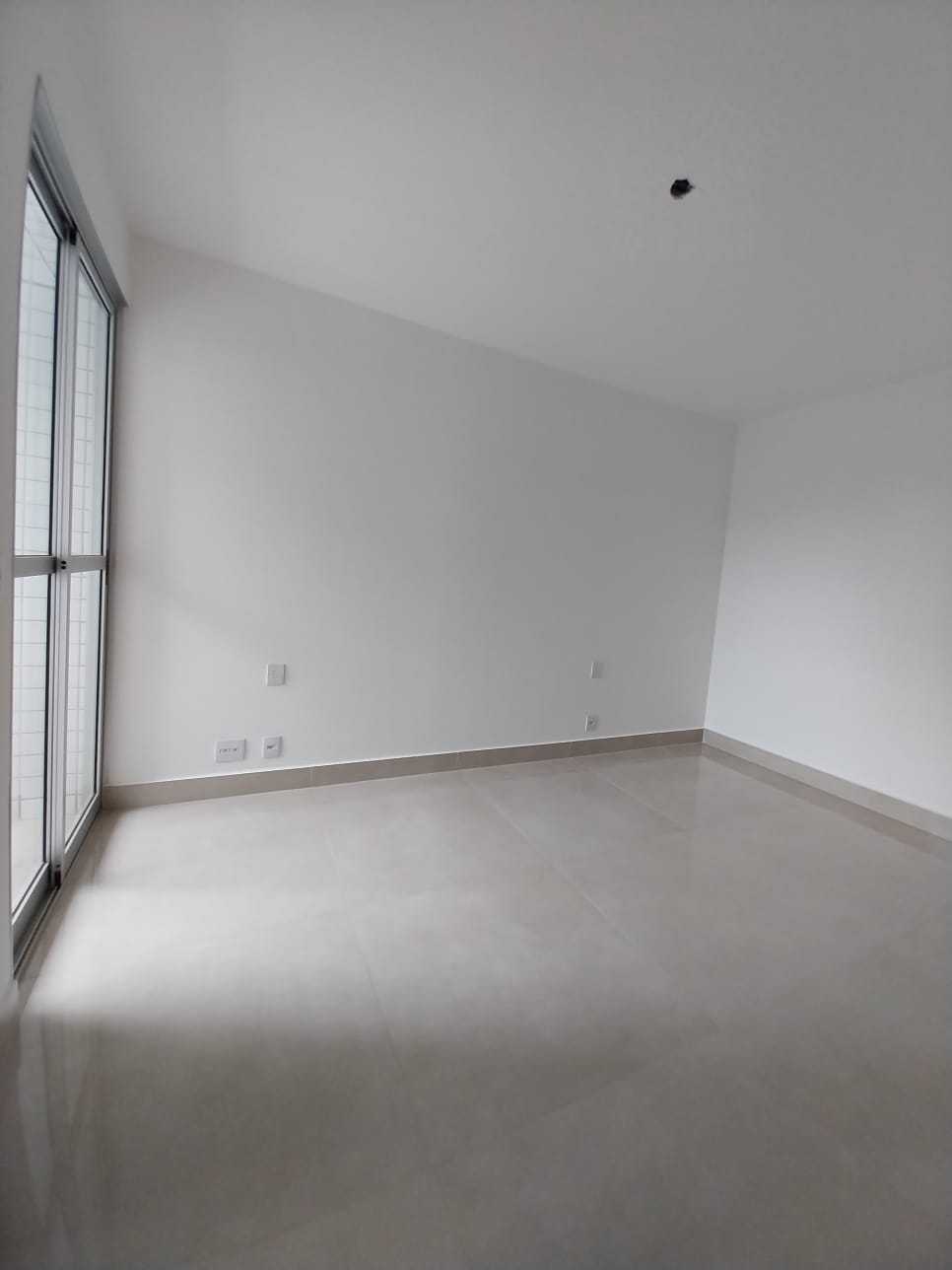 Apartamento à venda com 3 quartos, 92m² - Foto 7