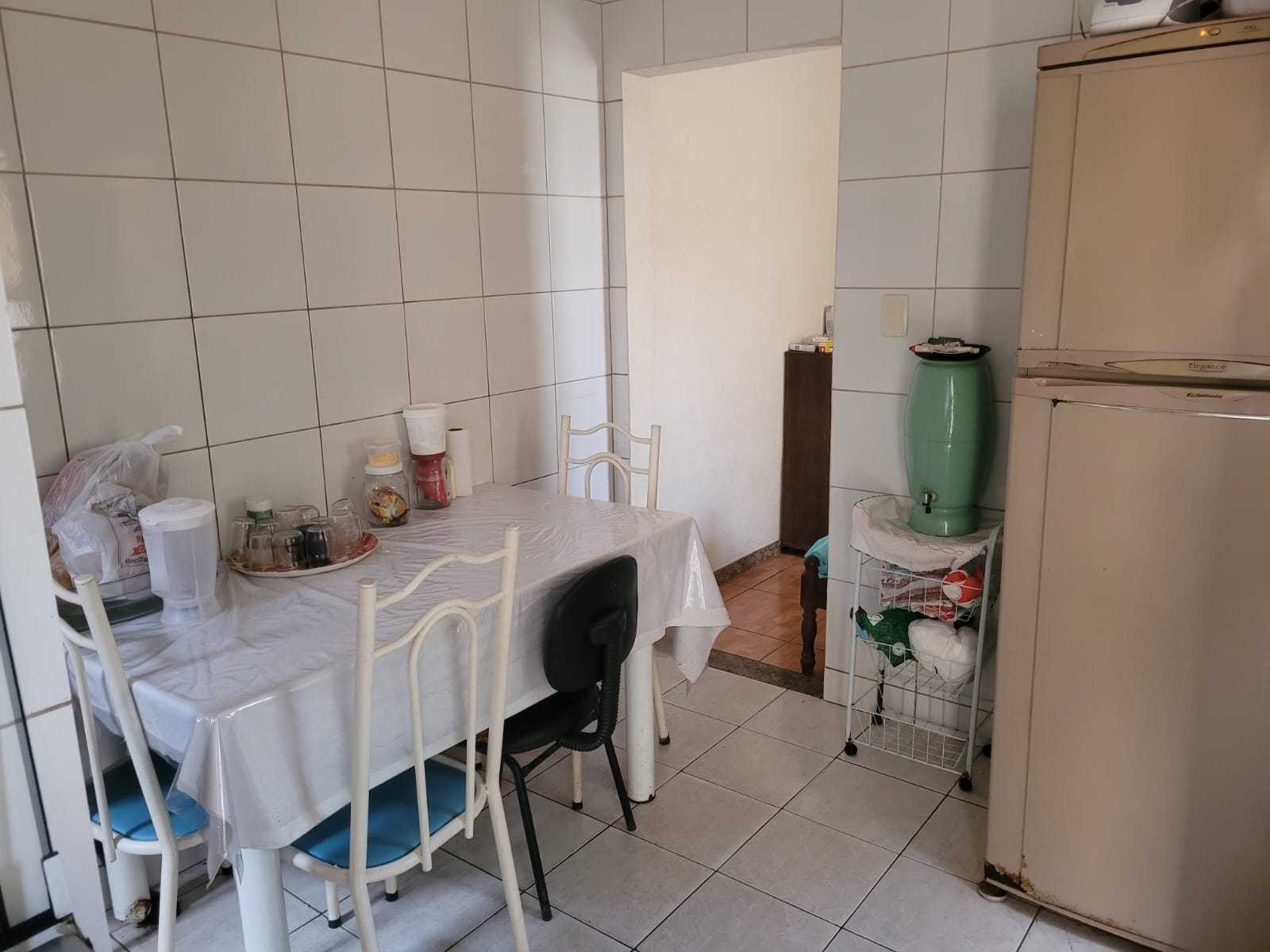 Casa à venda com 4 quartos, 239m² - Foto 22