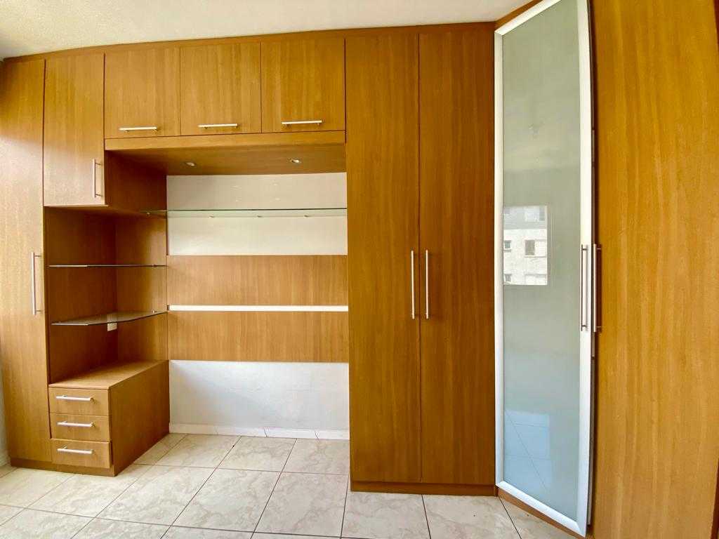 Apartamento à venda com 3 quartos, 80m² - Foto 11