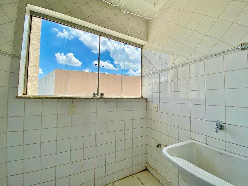 Apartamento à venda com 3 quartos, 80m² - Foto 5