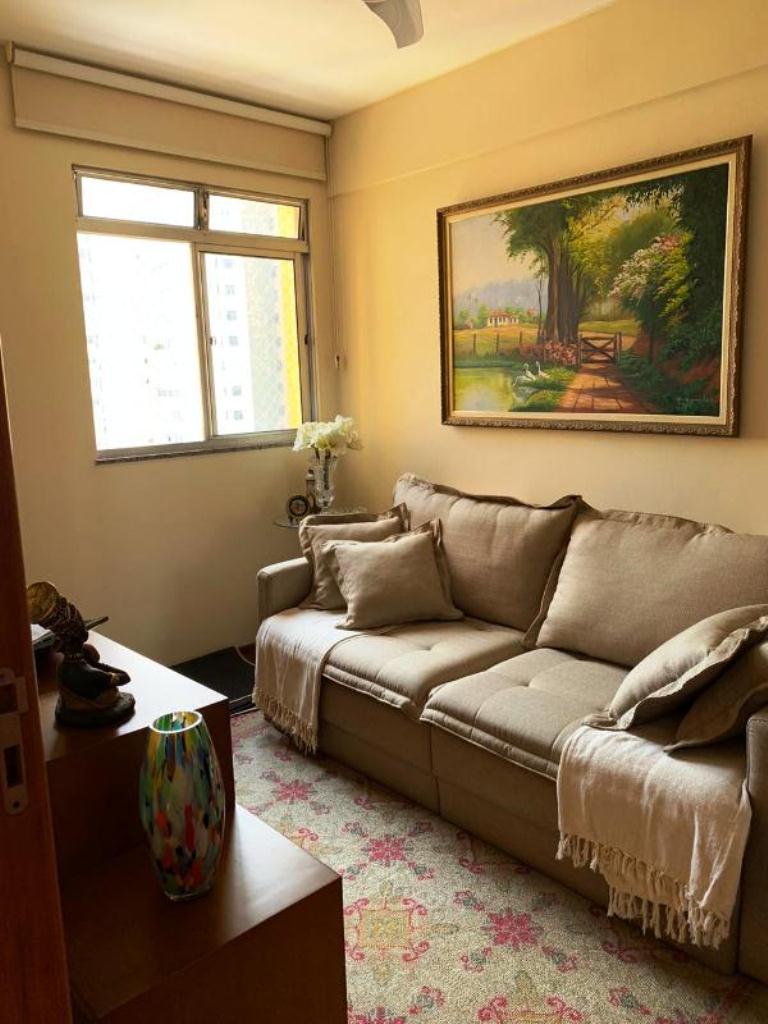 Apartamento à venda com 3 quartos, 80m² - Foto 2