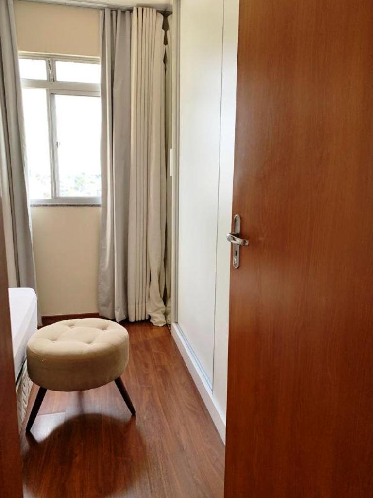 Apartamento à venda com 3 quartos, 80m² - Foto 18