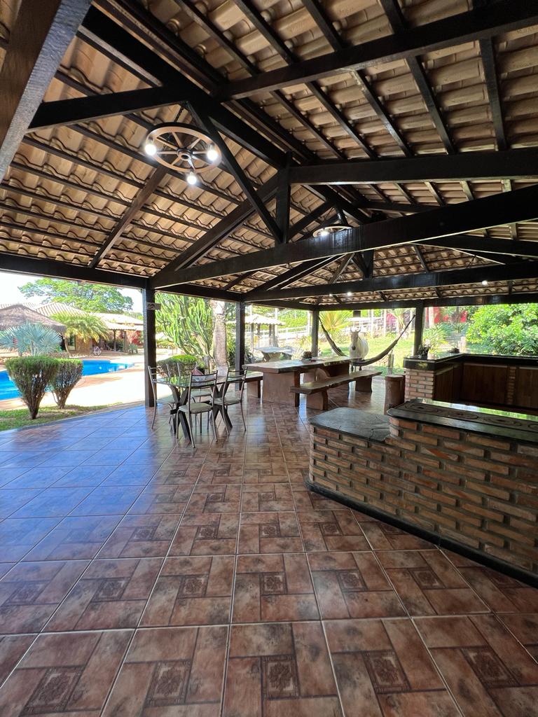 Casa de Condomínio à venda com 4 quartos, 600m² - Foto 4