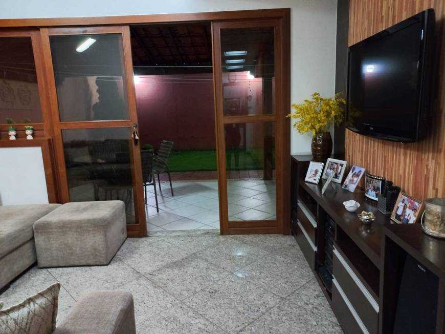 Casa à venda com 4 quartos, 280m² - Foto 5