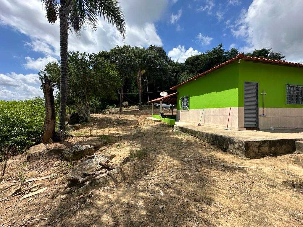 Chácara à venda com 2 quartos, 30000m² - Foto 5