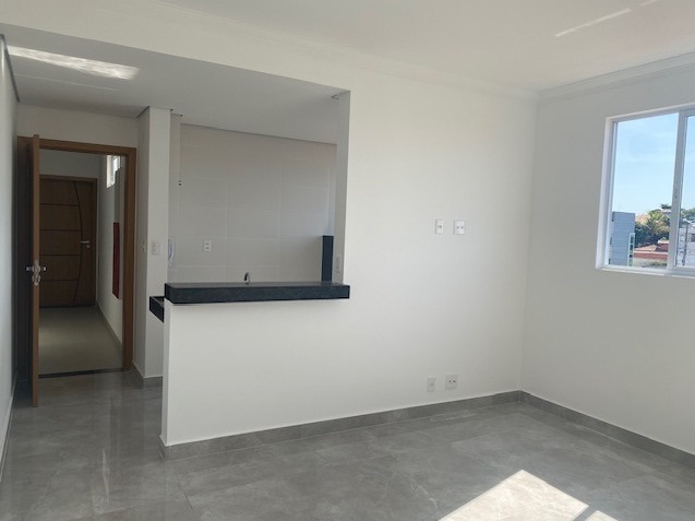 Apartamento à venda com 2 quartos, 69m² - Foto 2