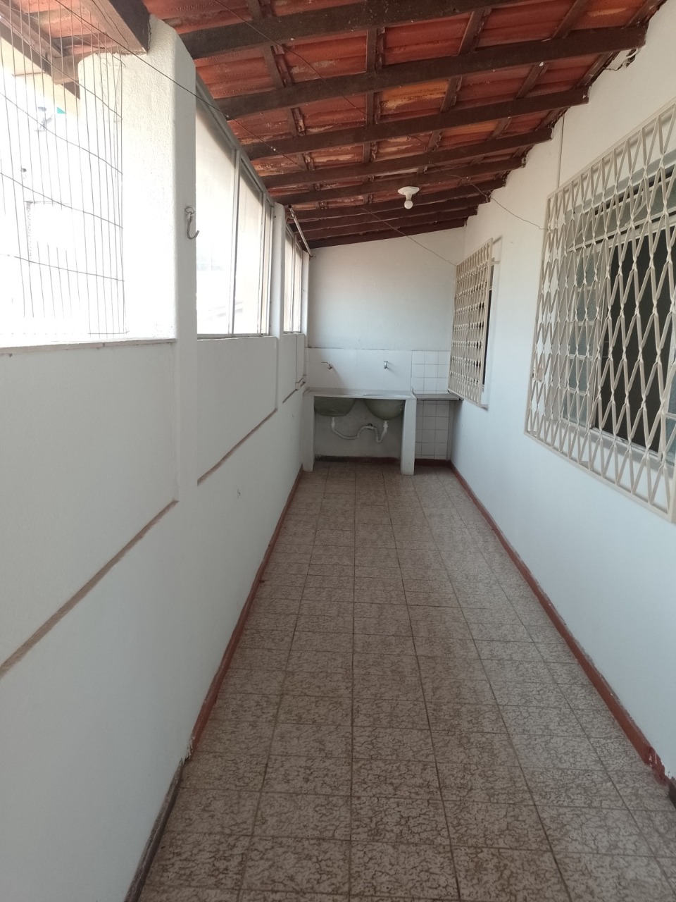 Casa à venda com 3 quartos, 360m² - Foto 18