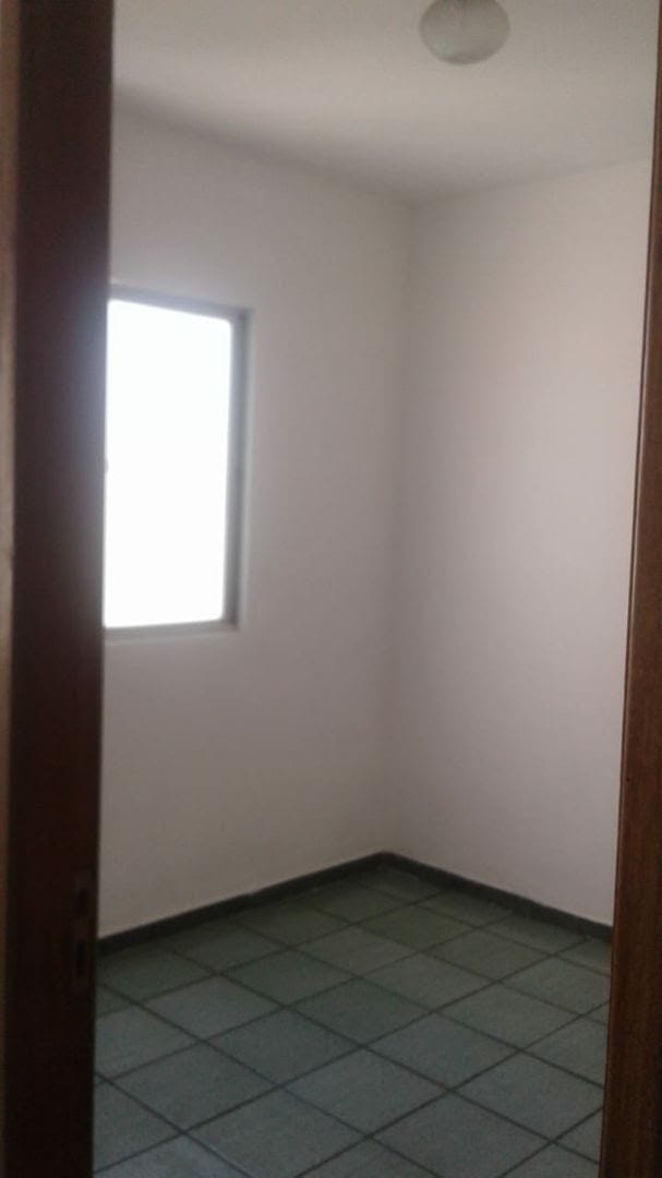 Apartamento à venda com 2 quartos, 47m² - Foto 11