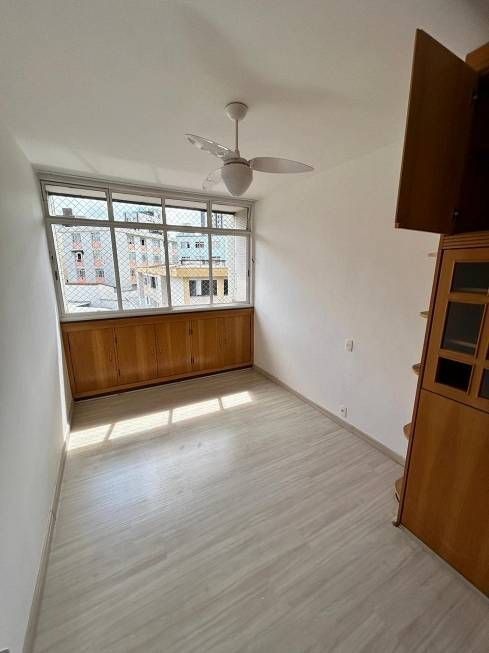 Apartamento à venda com 4 quartos, 170m² - Foto 6