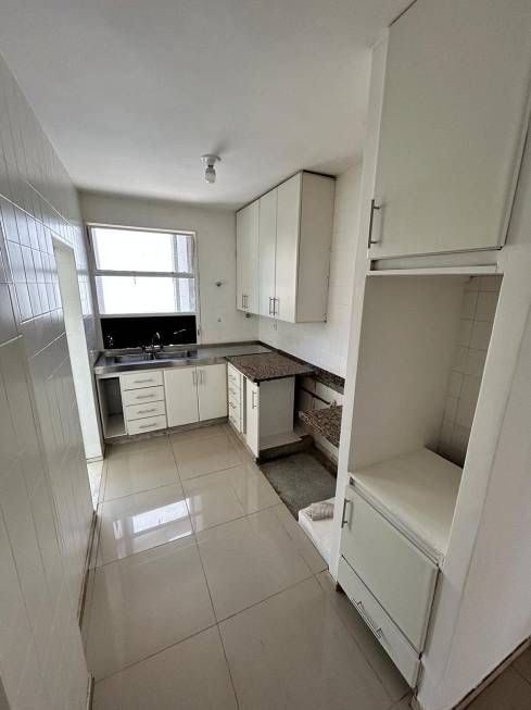 Apartamento à venda com 4 quartos, 170m² - Foto 15