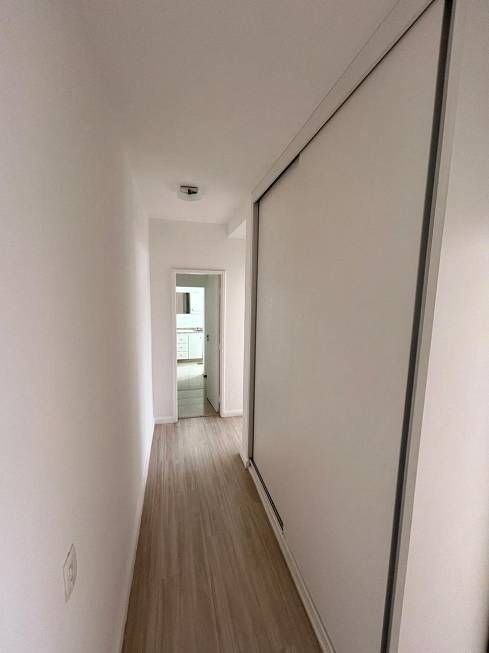 Apartamento à venda com 4 quartos, 170m² - Foto 3