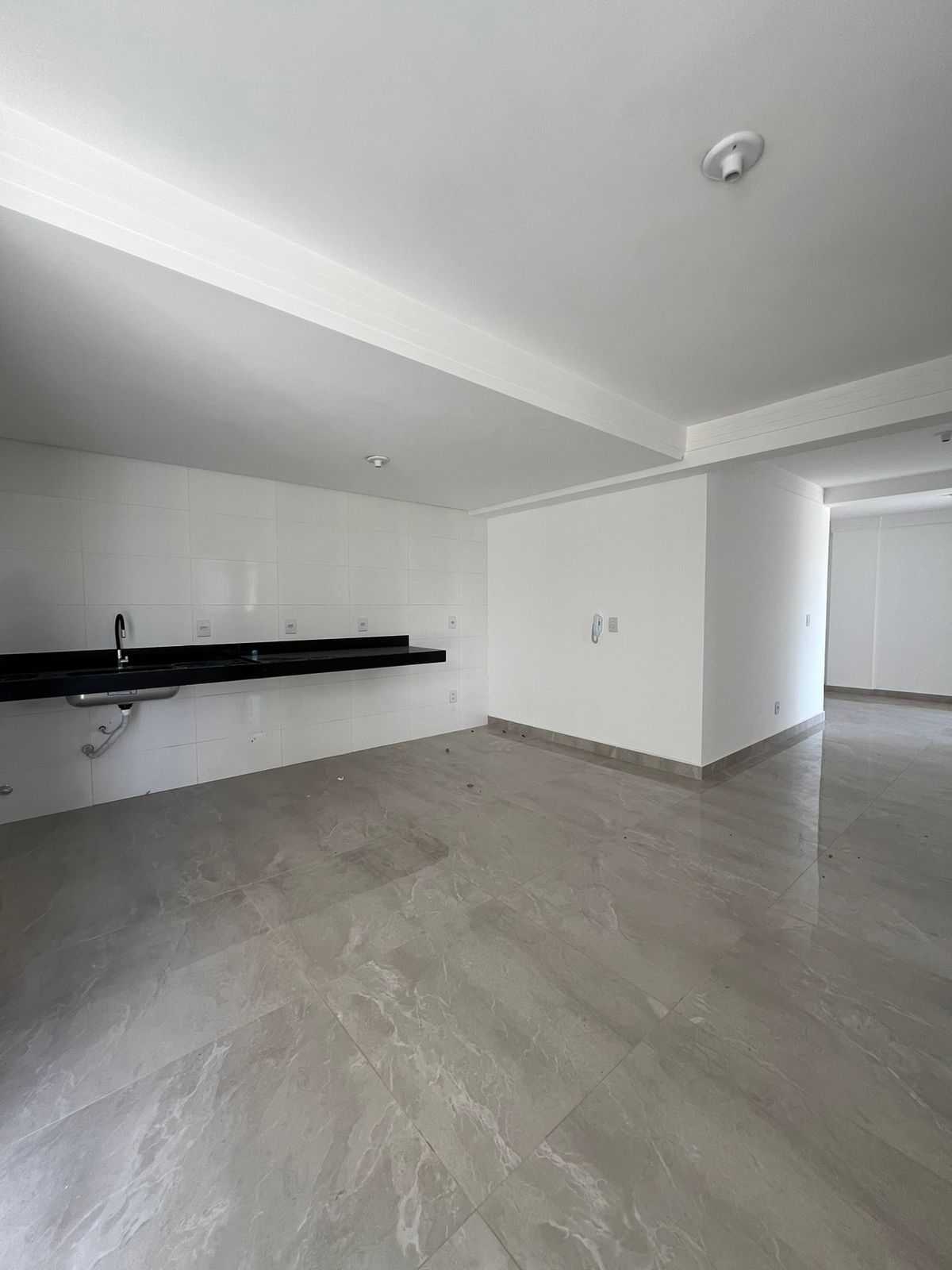 Apartamento à venda com 2 quartos, 117m² - Foto 2