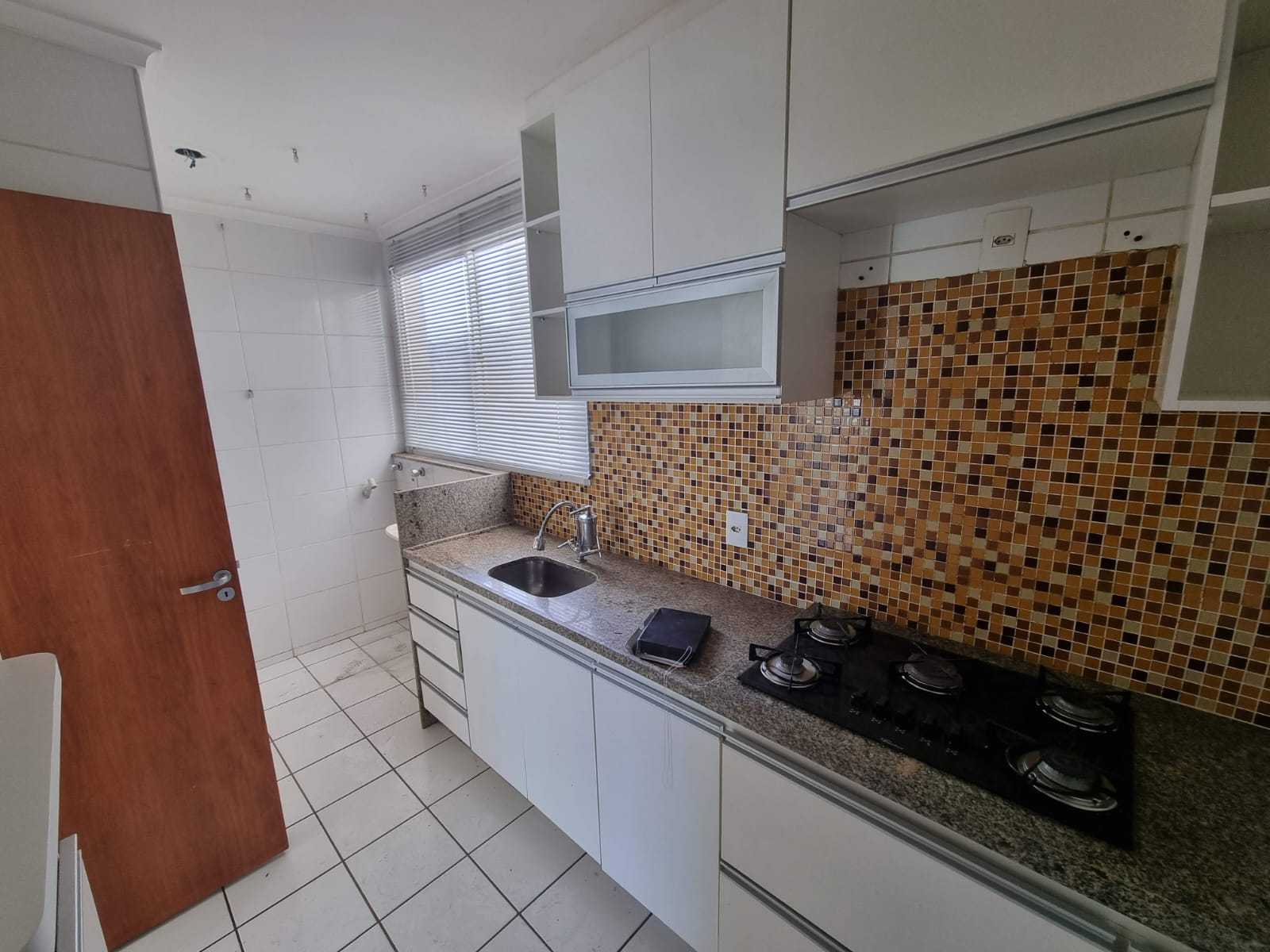 Apartamento à venda com 3 quartos, 75m² - Foto 8