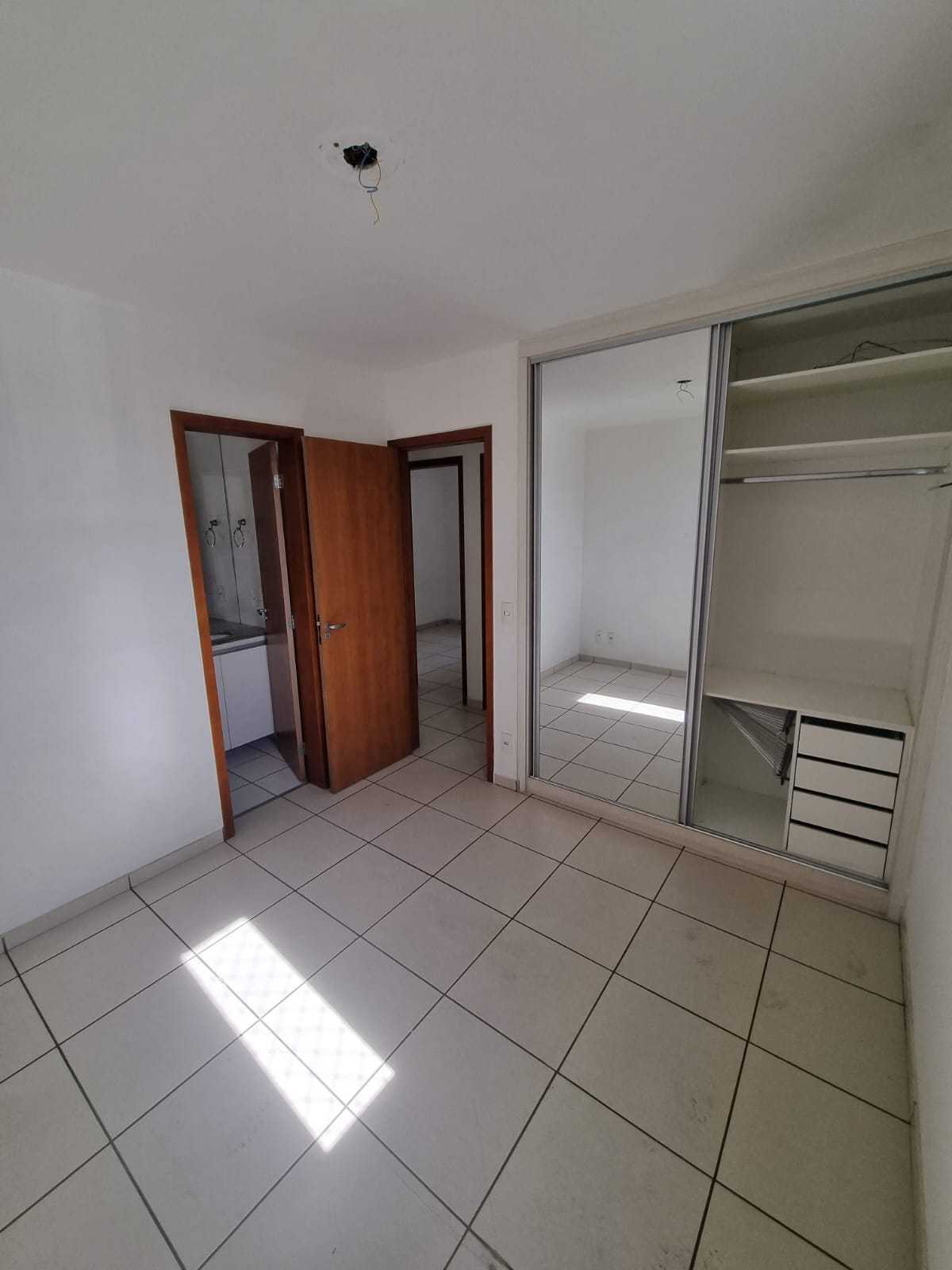 Apartamento à venda com 3 quartos, 75m² - Foto 13