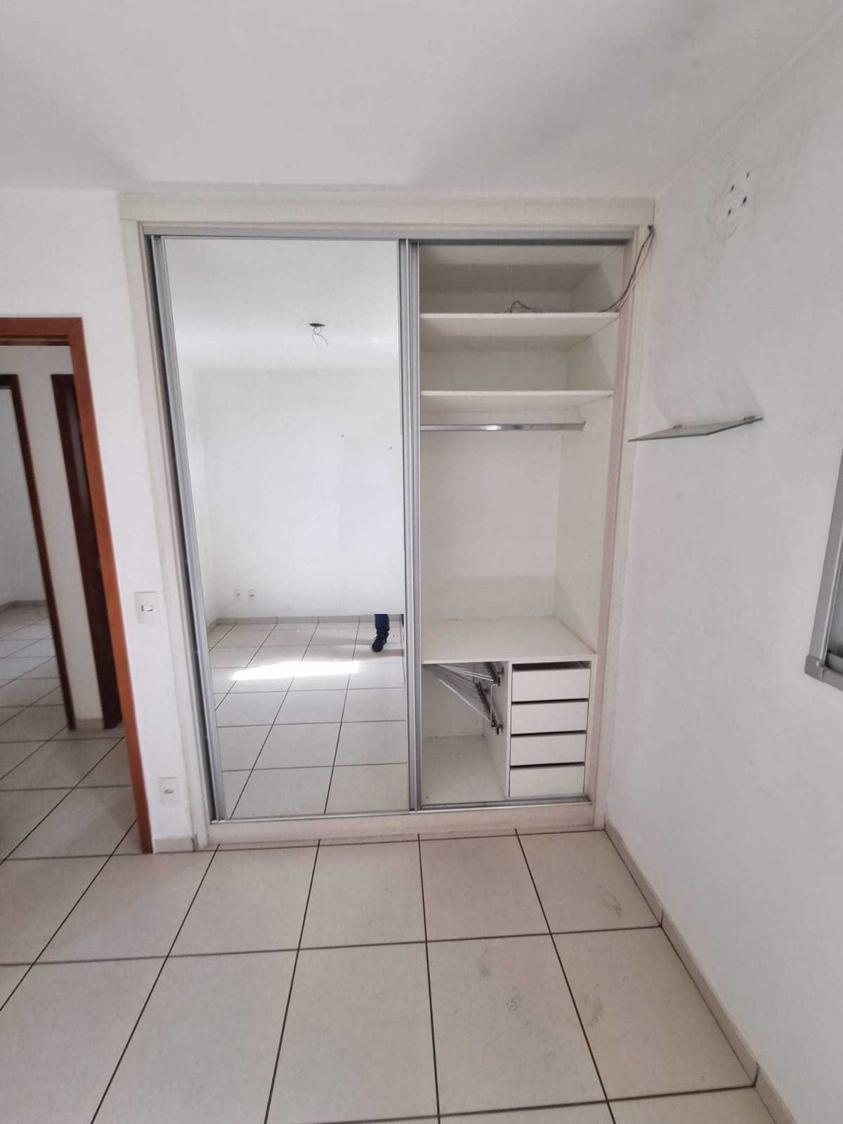 Apartamento à venda com 3 quartos, 75m² - Foto 18