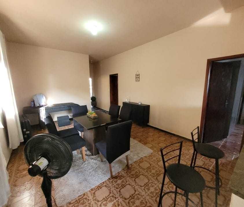 Casa à venda com 3 quartos, 168m² - Foto 6