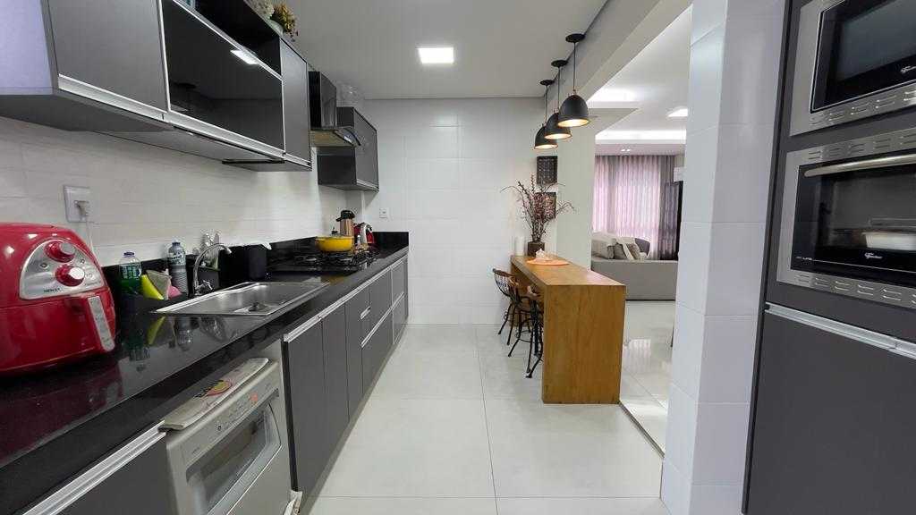 Apartamento à venda com 3 quartos, 100m² - Foto 8