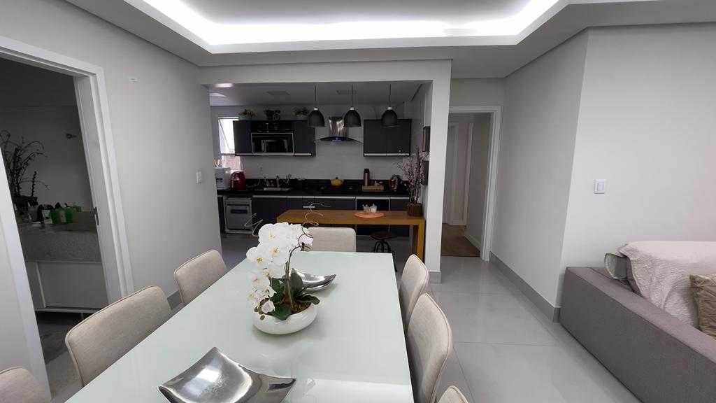 Apartamento à venda com 3 quartos, 100m² - Foto 7