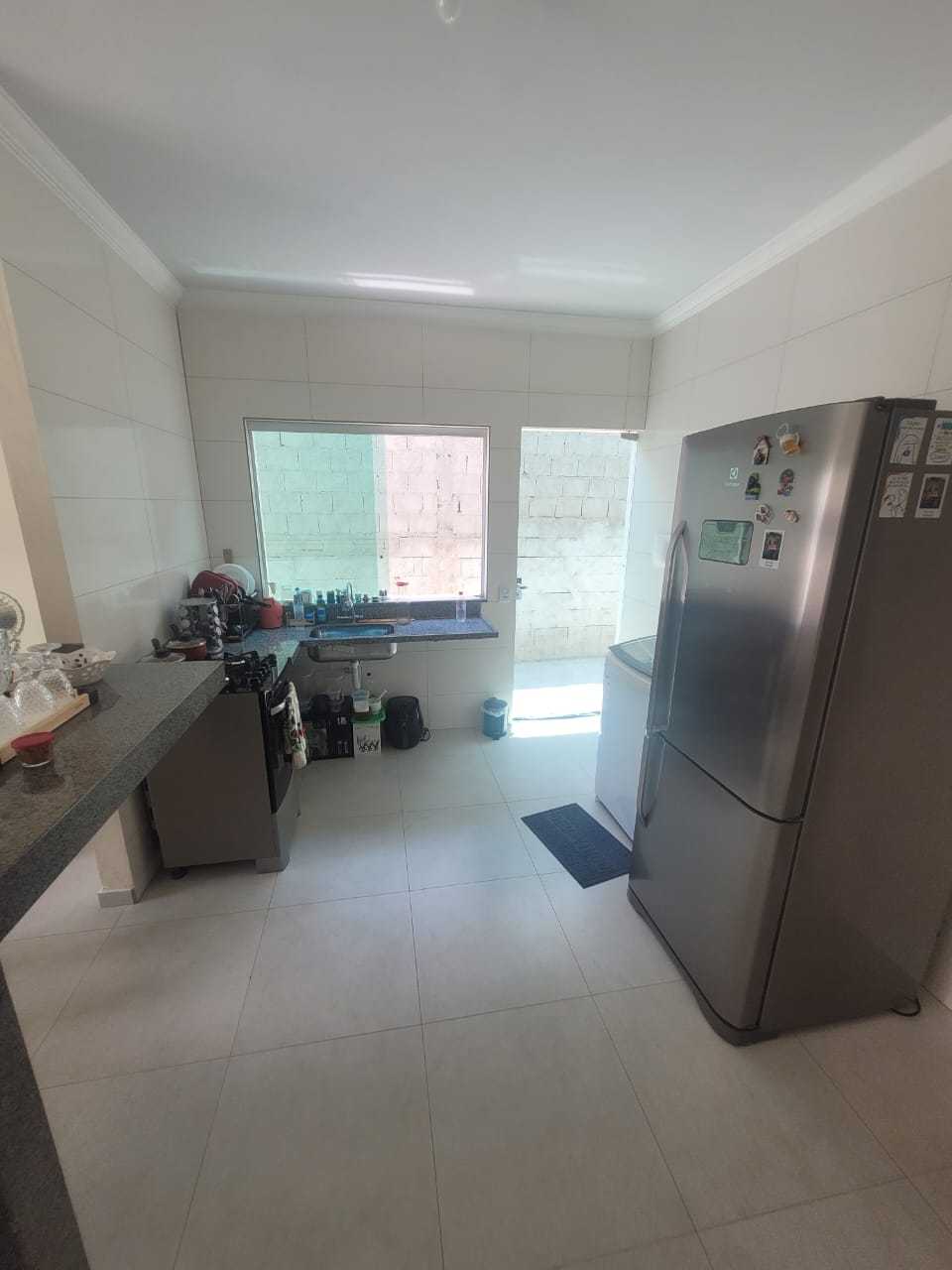 Casa à venda com 3 quartos, 200m² - Foto 7