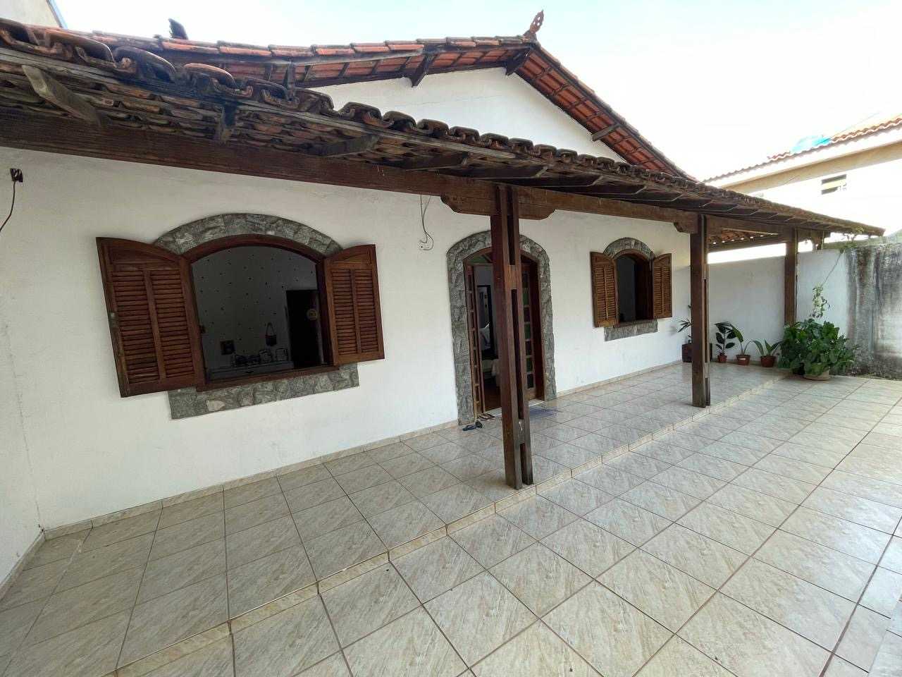 Casa à venda com 7 quartos, 360m² - Foto 2