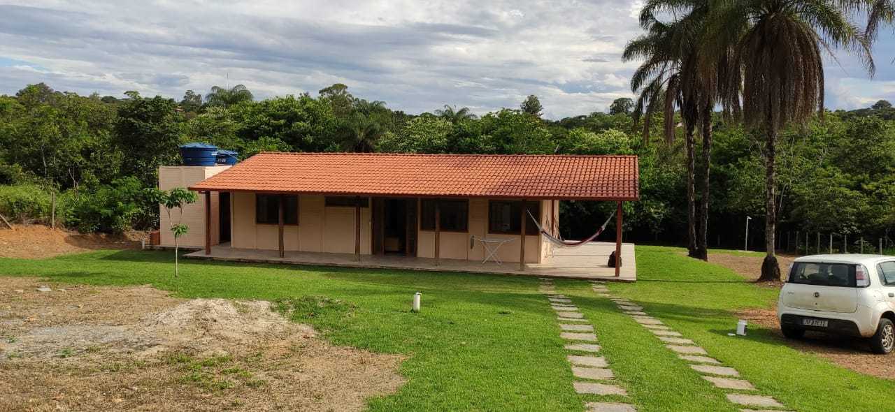 Chácara à venda com 3 quartos, 1650m² - Foto 2