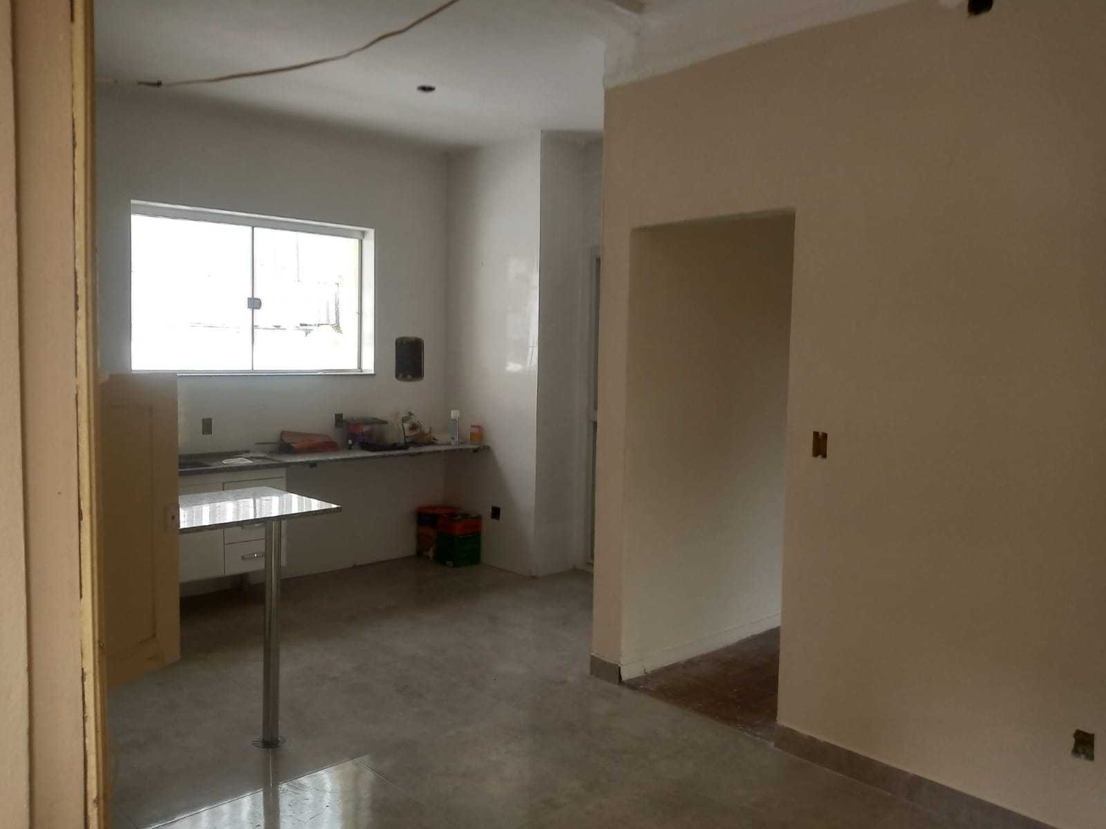 Casa à venda com 7 quartos, 220m² - Foto 12