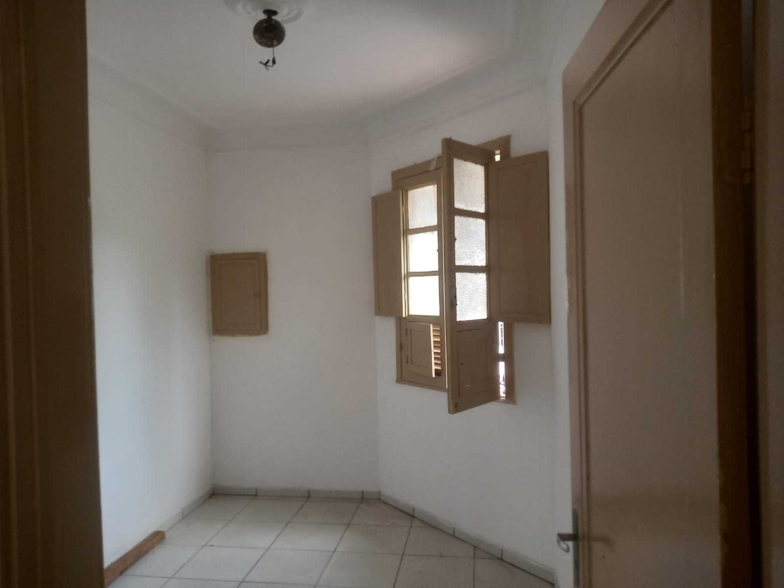 Casa à venda com 7 quartos, 220m² - Foto 6