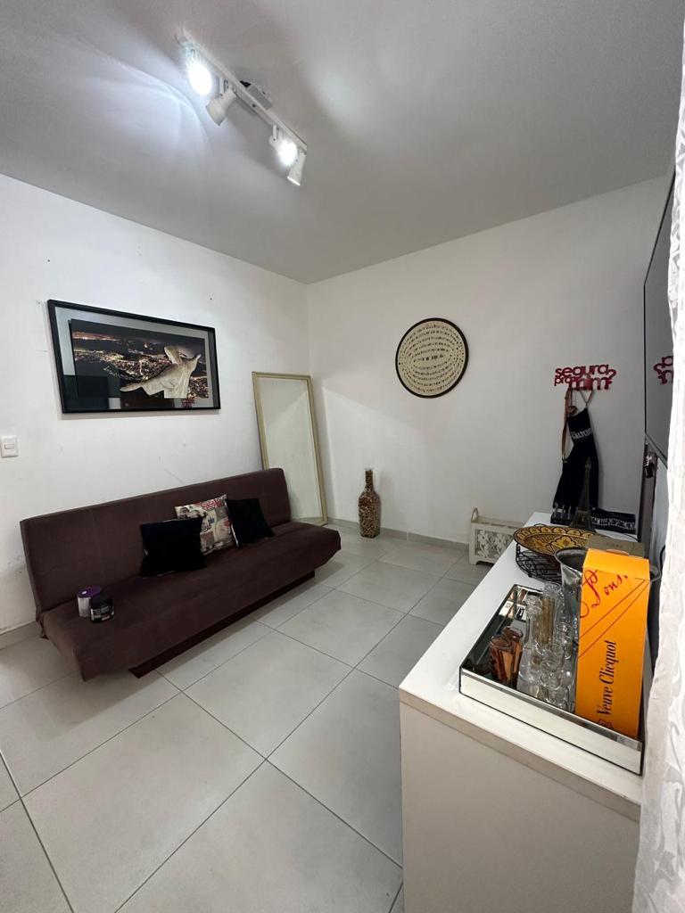 Apartamento à venda com 2 quartos, 60m² - Foto 10