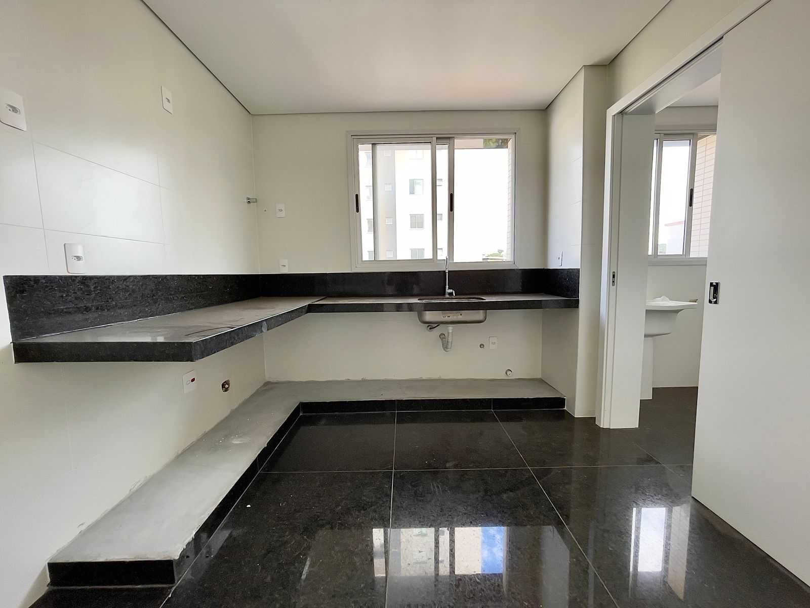 Apartamento à venda com 4 quartos, 113m² - Foto 9