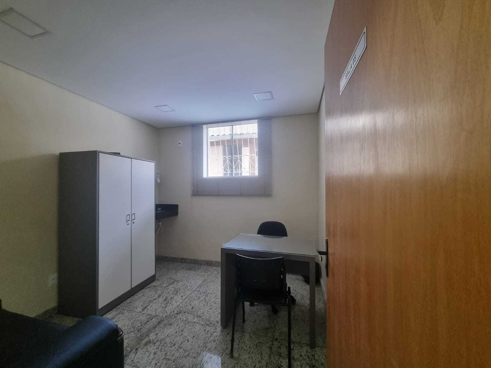 Casa à venda com 1 quarto, 391m² - Foto 22