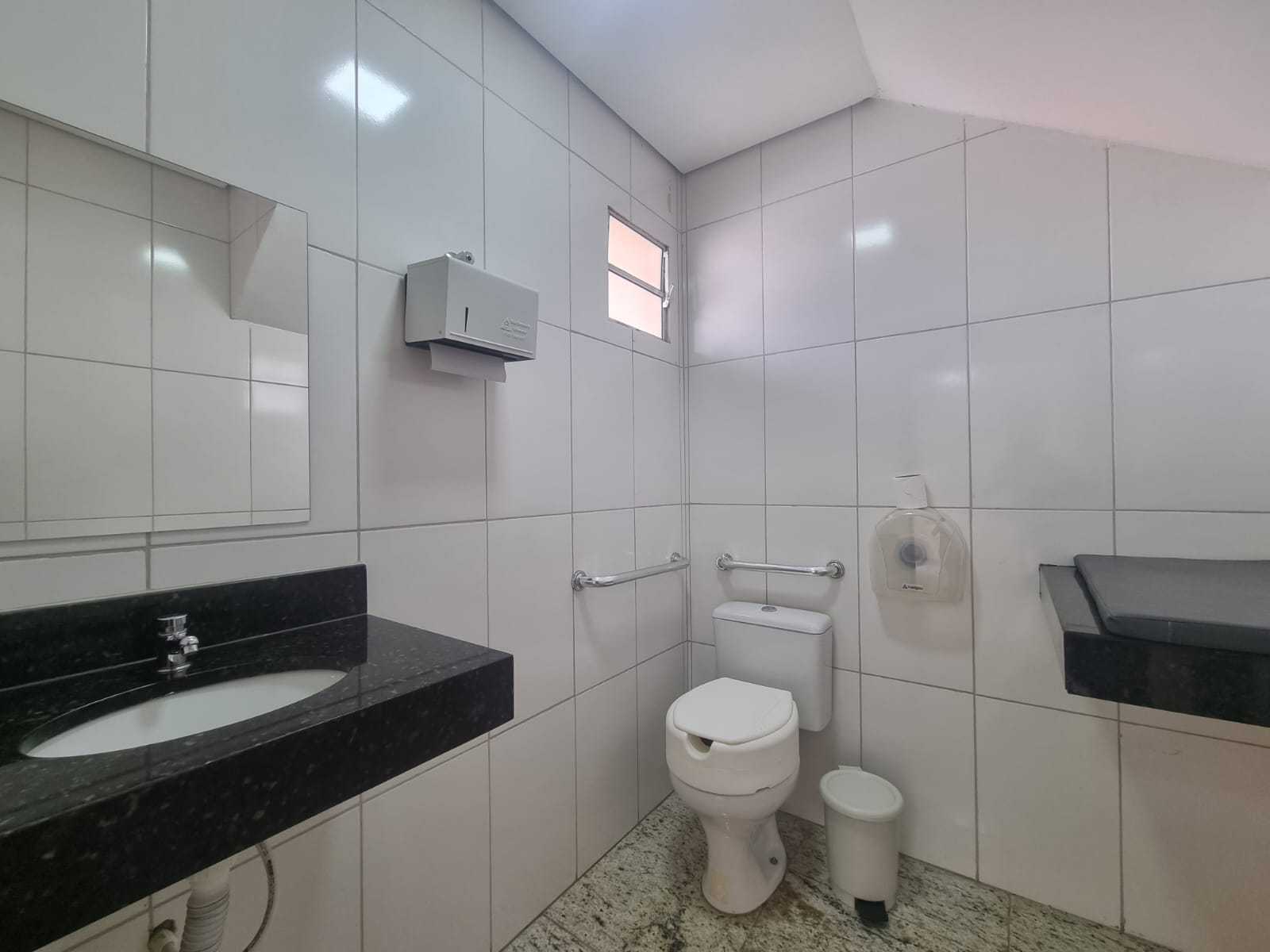 Casa à venda com 1 quarto, 391m² - Foto 6