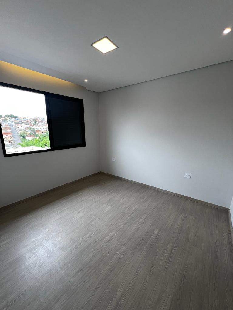 Casa à venda com 3 quartos, 210m² - Foto 15