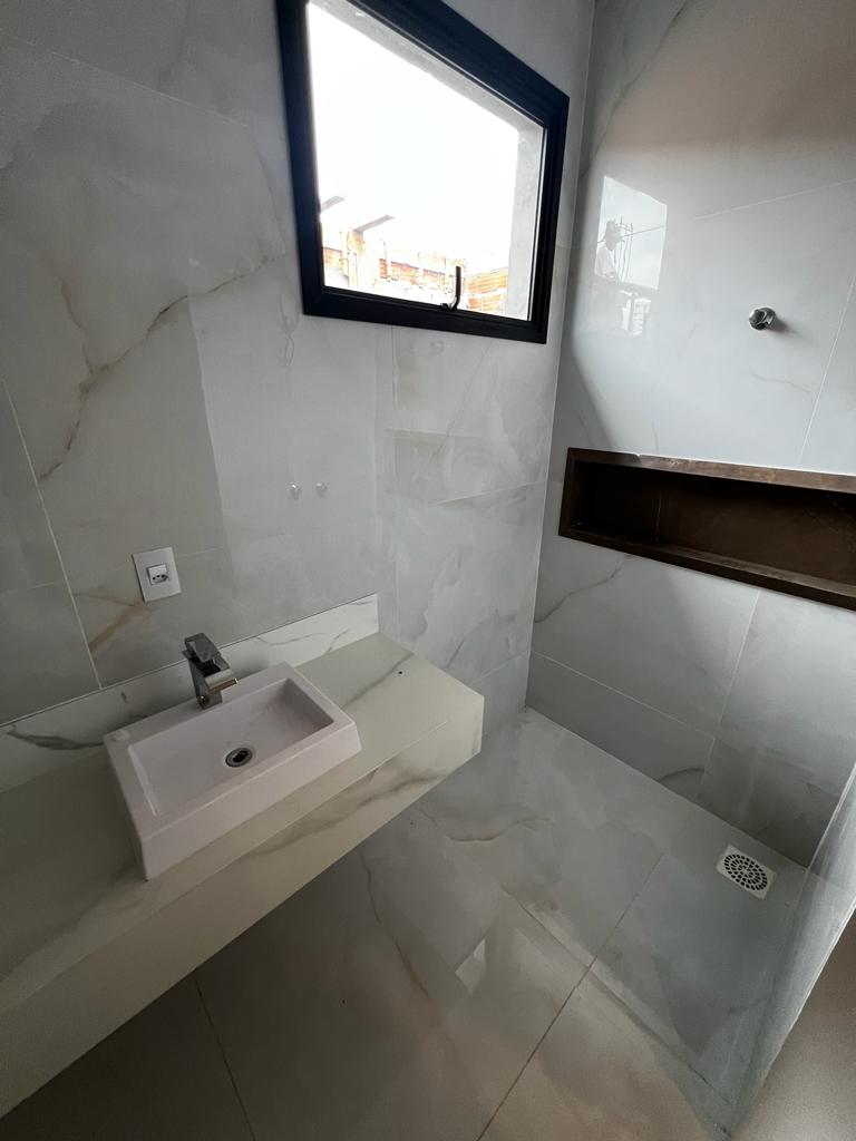 Casa à venda com 3 quartos, 210m² - Foto 18