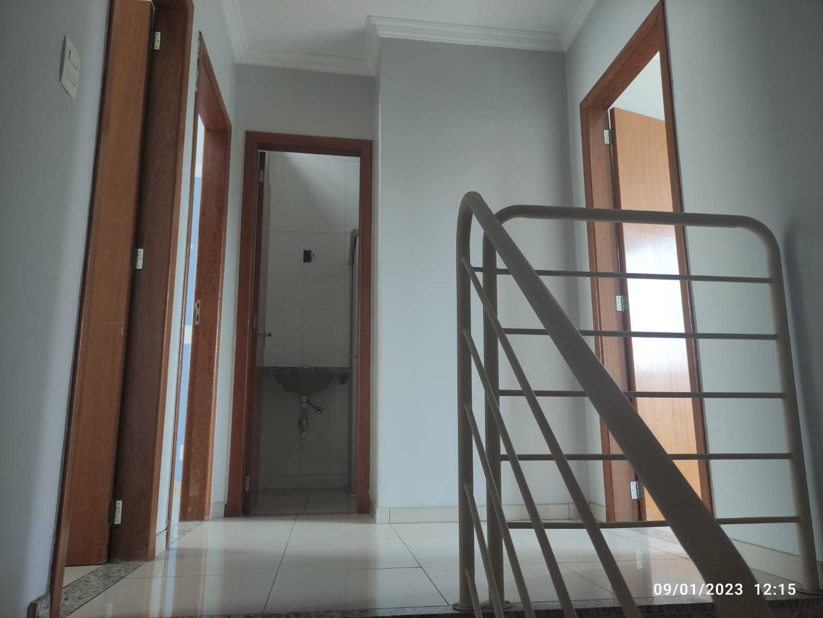 Casa à venda com 3 quartos, 94m² - Foto 12