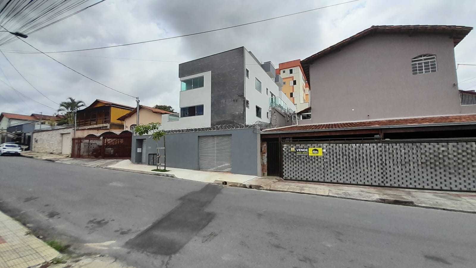 Cobertura à venda com 3 quartos, 170m² - Foto 1