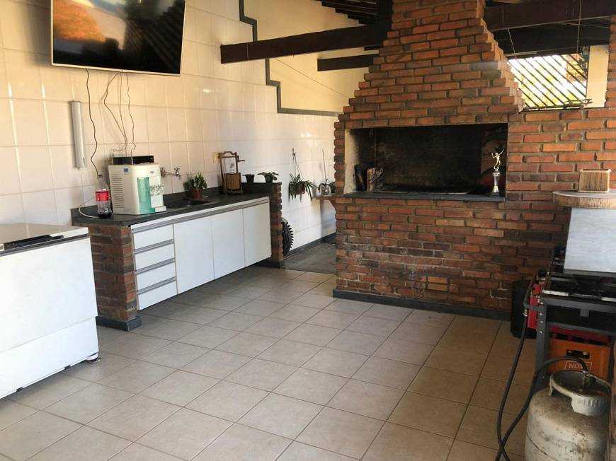 Casa à venda com 4 quartos, 510m² - Foto 17