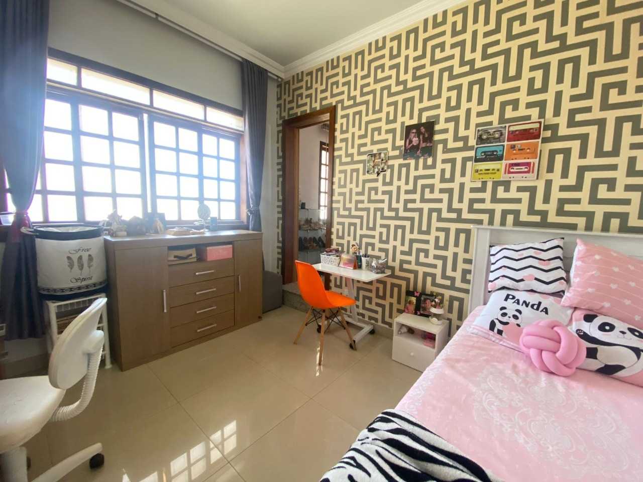 Casa à venda com 4 quartos, 360m² - Foto 15