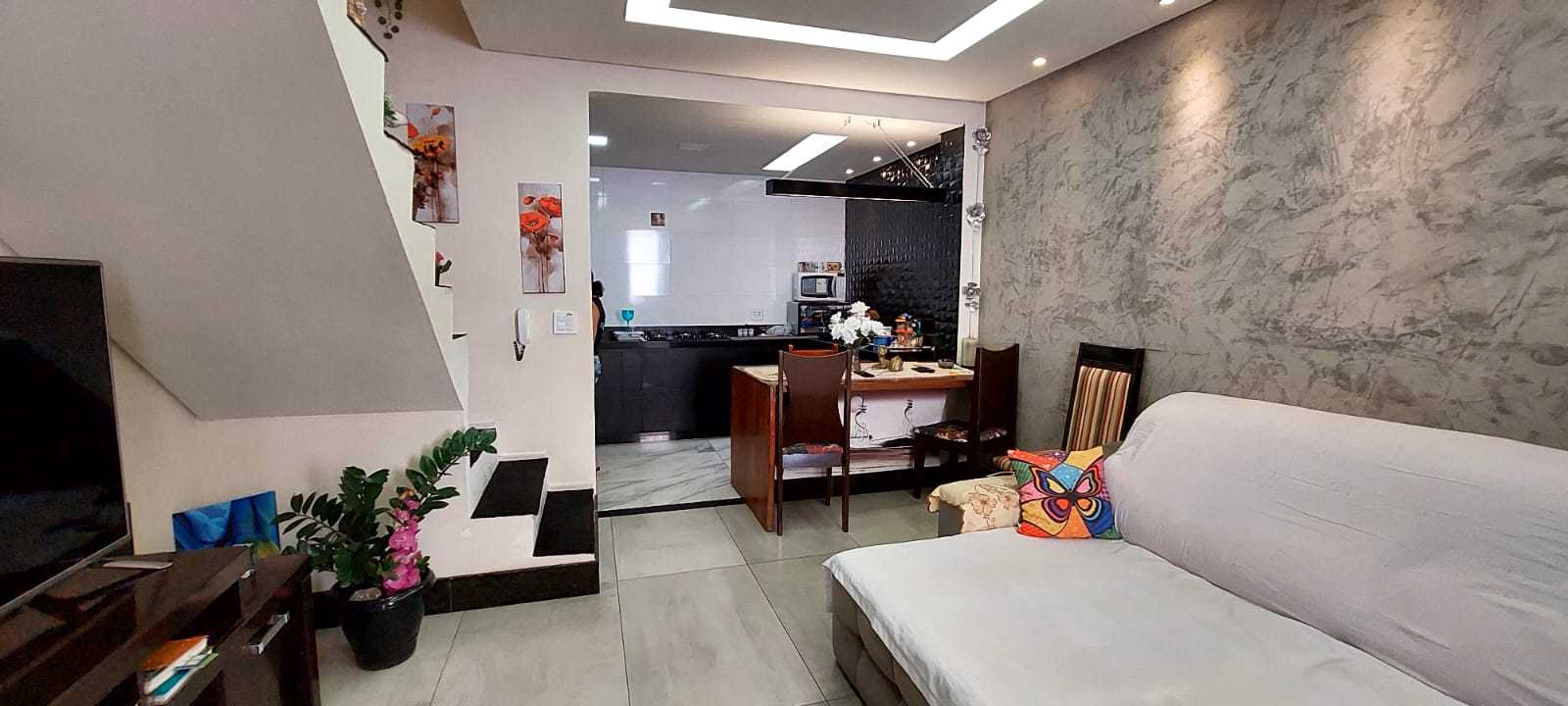 Casa à venda com 2 quartos, 70m² - Foto 12