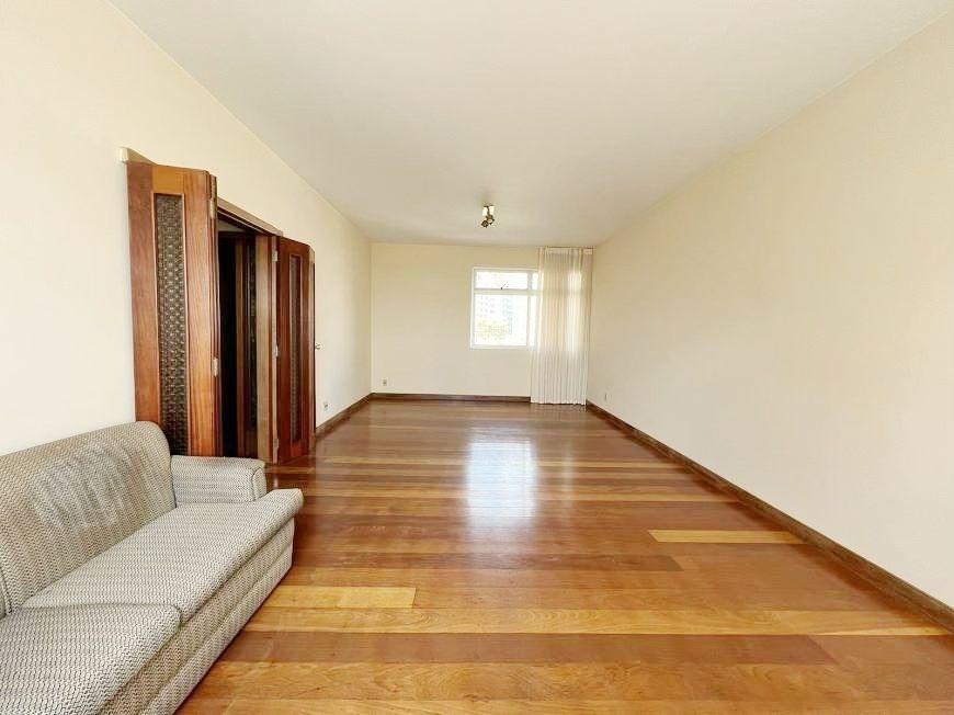 Apartamento à venda com 4 quartos, 284m² - Foto 4