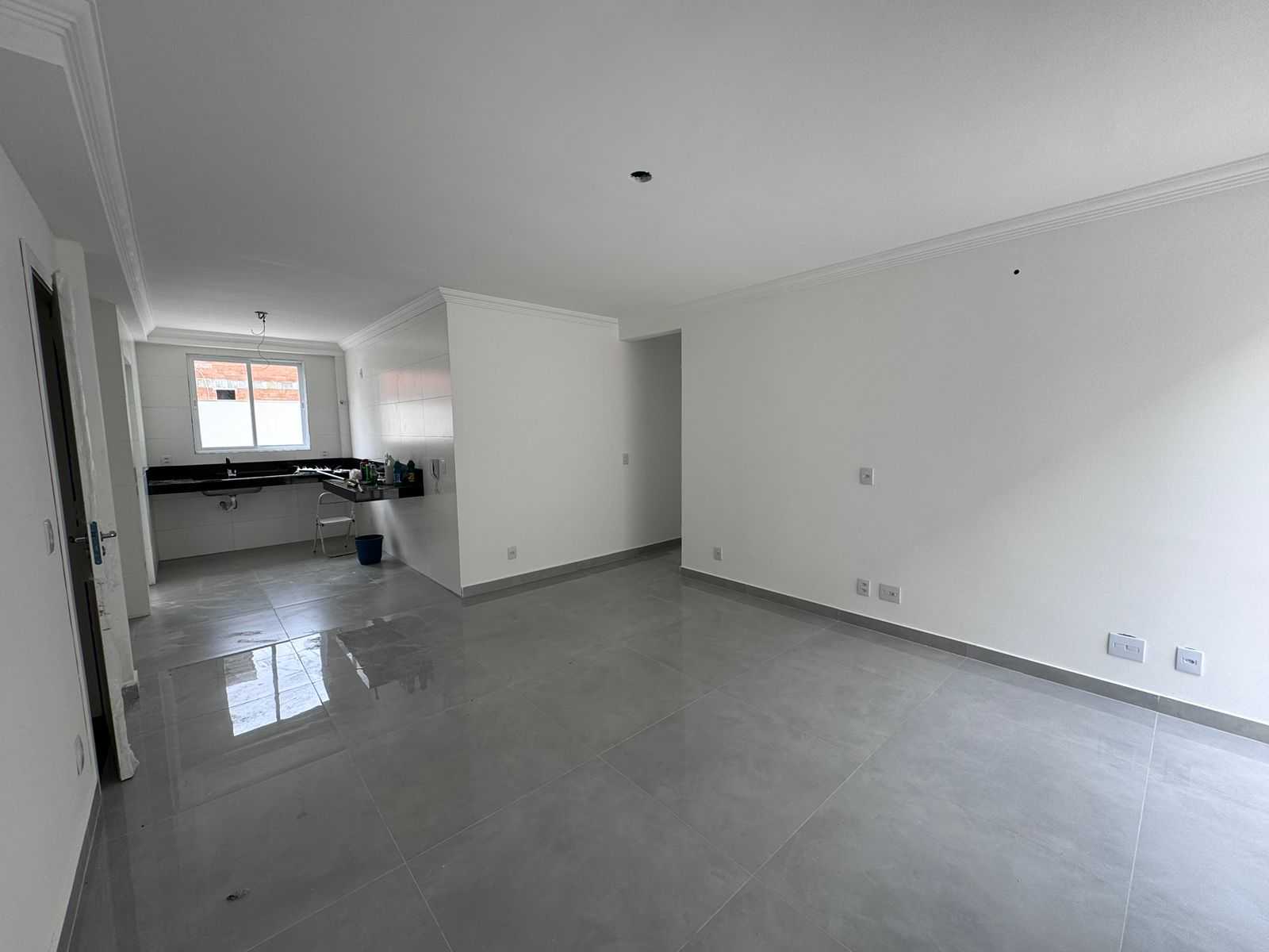 Apartamento à venda com 3 quartos, 82m² - Foto 2