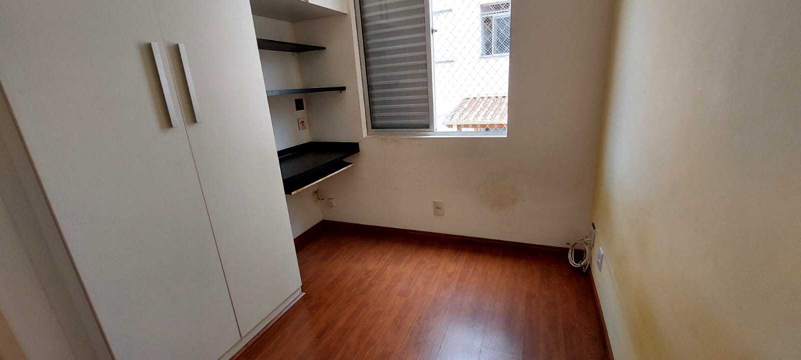 Casa à venda com 2 quartos, 70m² - Foto 14