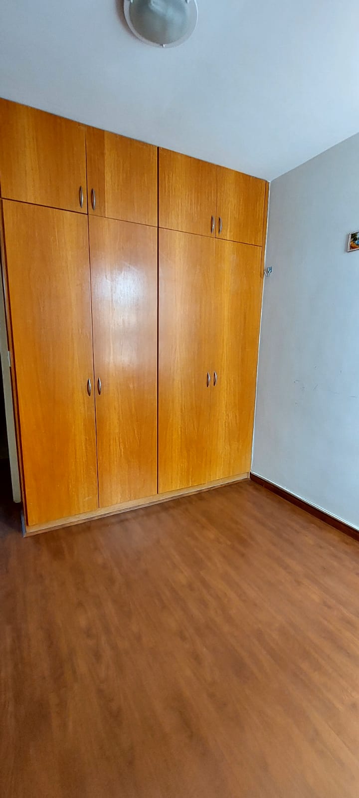 Casa à venda com 2 quartos, 70m² - Foto 3